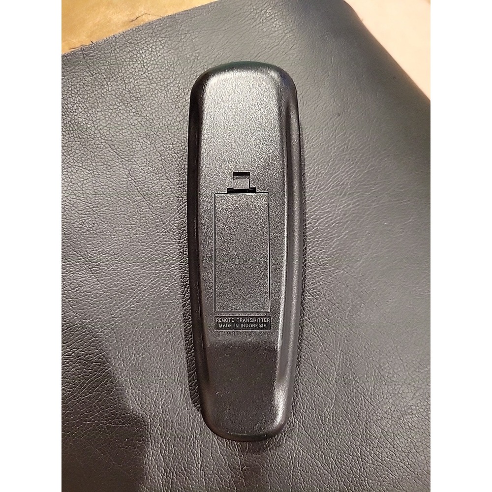 RCA‎ TV Remote Control Controller RCU300w Tested - Picture 2 of 3